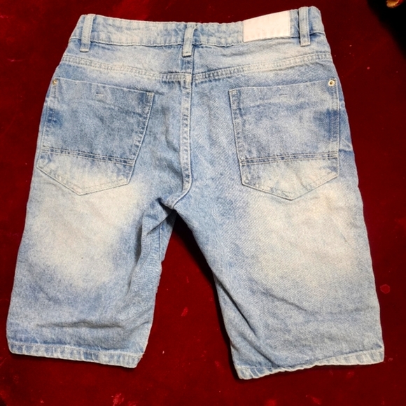 SouthPole bleached Distressed Jeans shorts - Picture 7 of 7